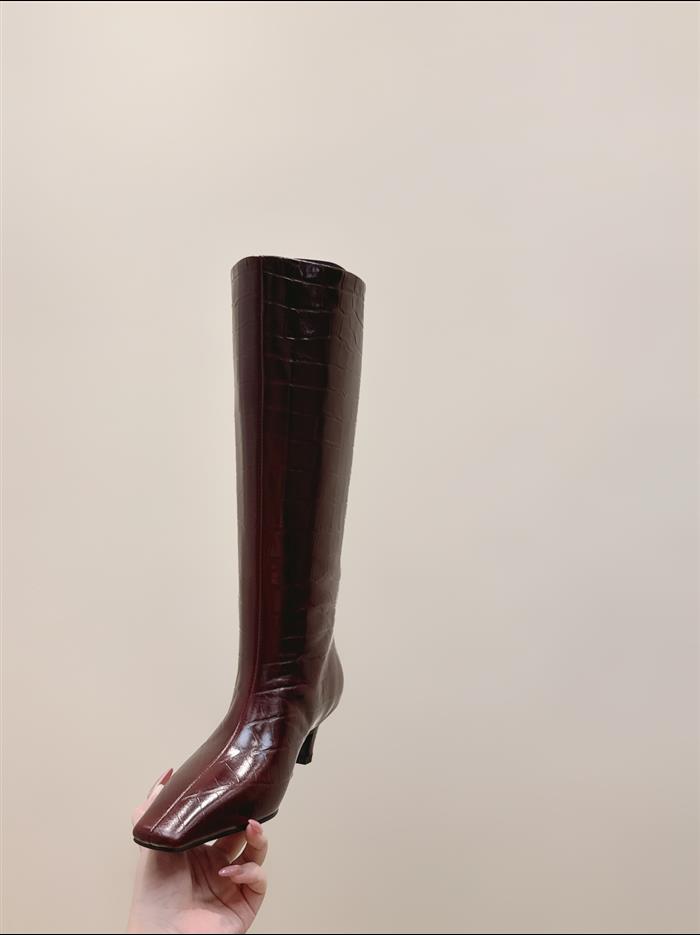 2025112817441115 460